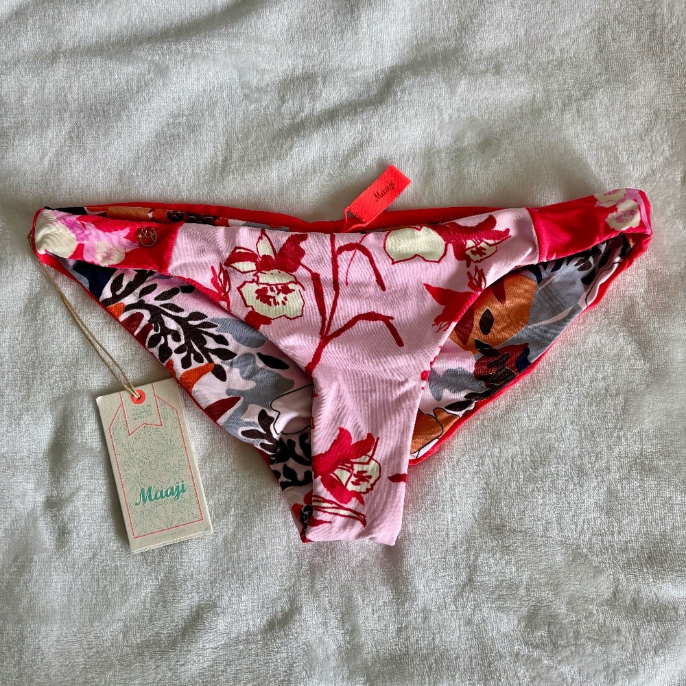 NWT - Maaji Swim Reversable Bottoms
